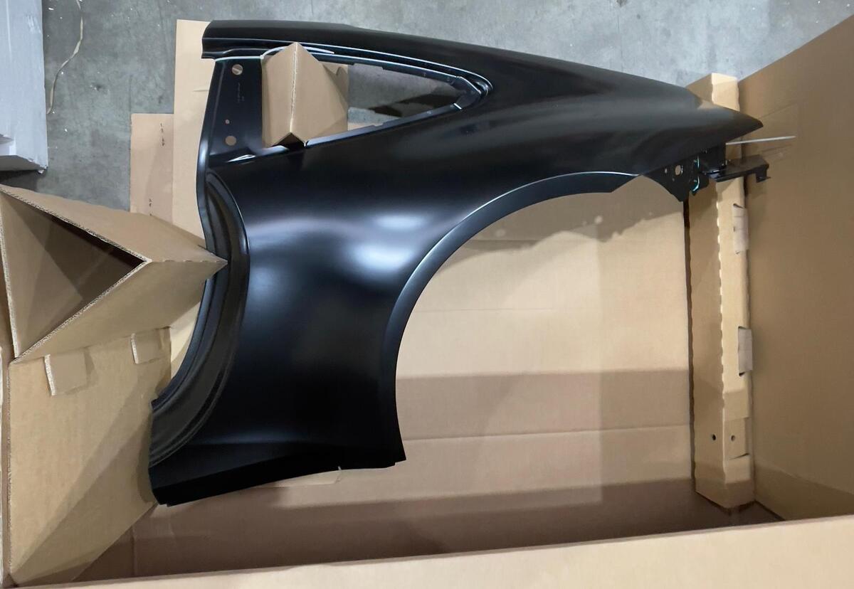 992809029GRV Крило заднє ліве Porsche 911 992