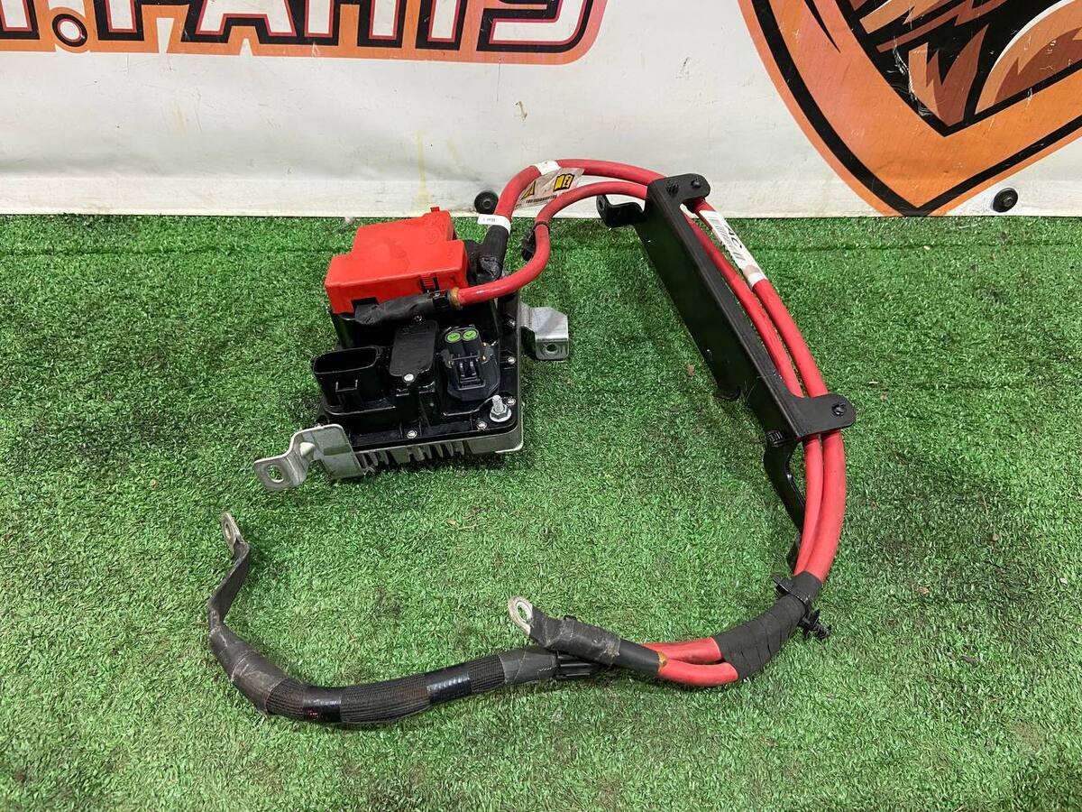 J9C10581 Electrical Junction Box Jaguar I-Pace (2018-) Used
