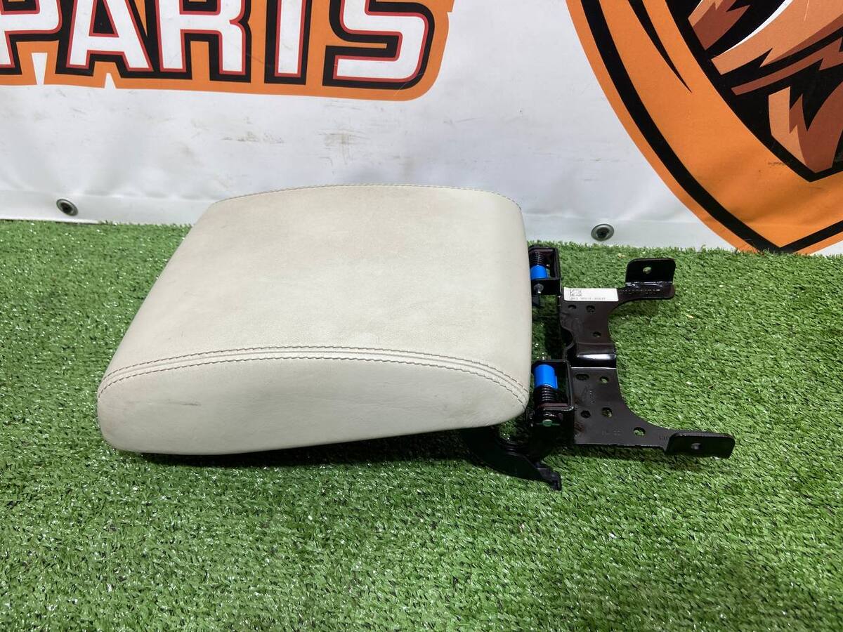 J9C15587LKP Armrest Jaguar I-Pace X590 (2018-) Used