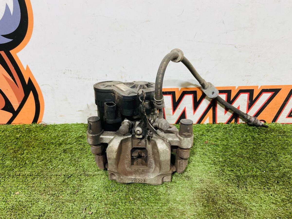J9C25315 Rear left support Jaguar E-Pace X540 (2017-) Used