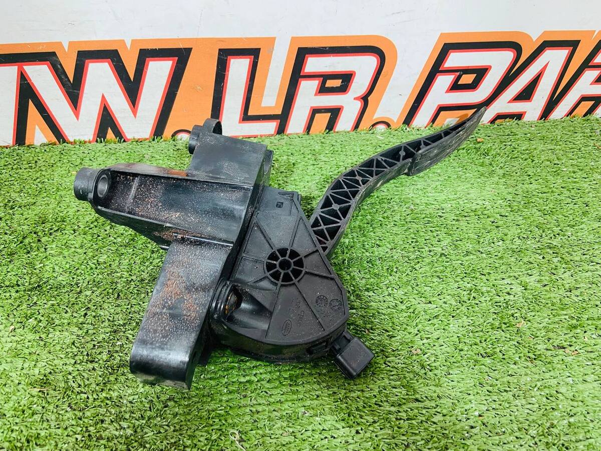 J9D1119 Accelerator Pedal Assembly LHD Jaguar I-Pace X590 (2018-) Used