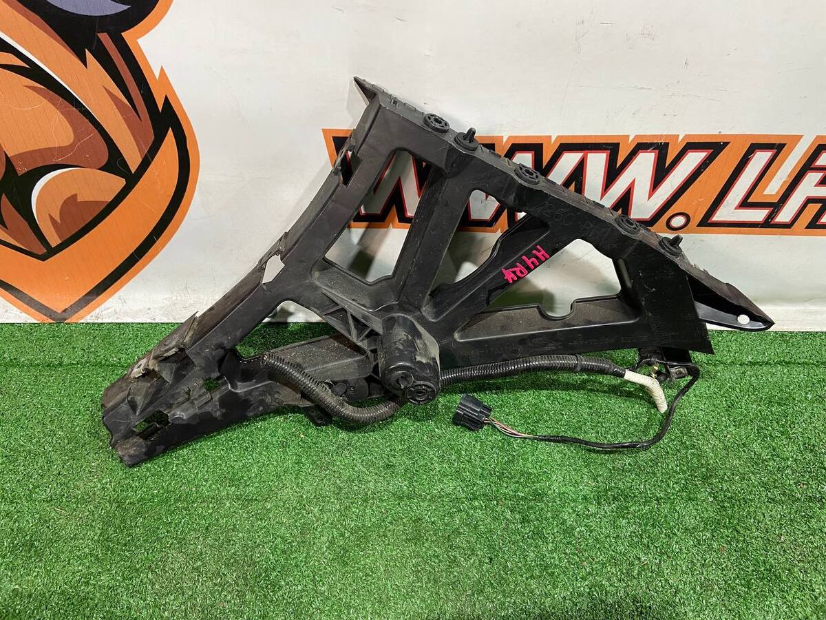 T2H4366 Used JAGUAR XF Rear Right Bumper Mounting Bracket
