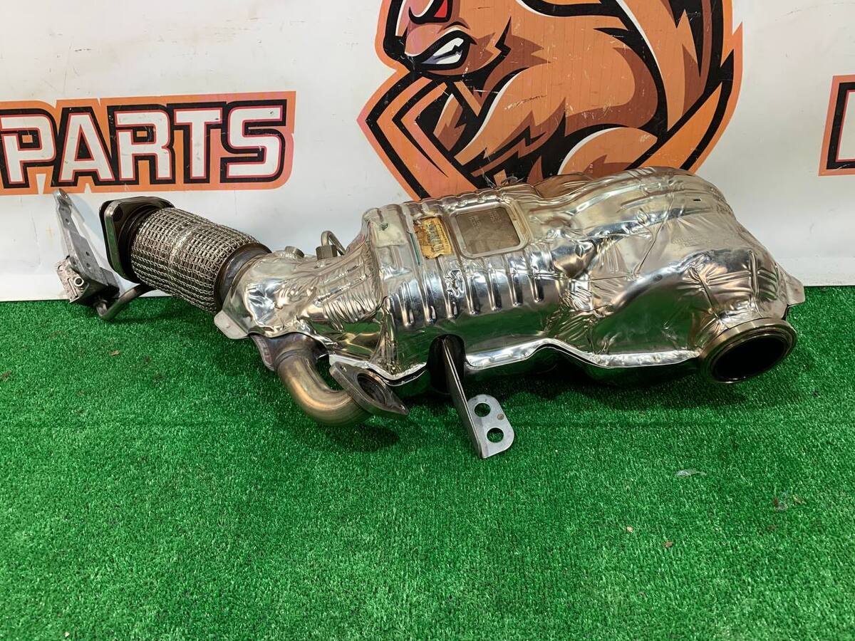 T2H46561 DPF Diesel Particulate Filter Catalytic Converter 2.0D 2021- Jaguar F-Pace X761 (2017-) Used
