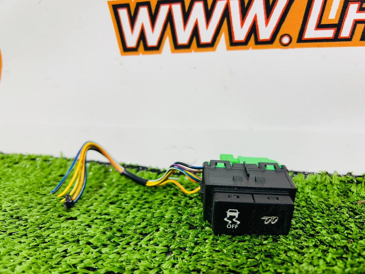 T2R1580 DSC Button Block Jaguar F-Type X152 (2014-) Used