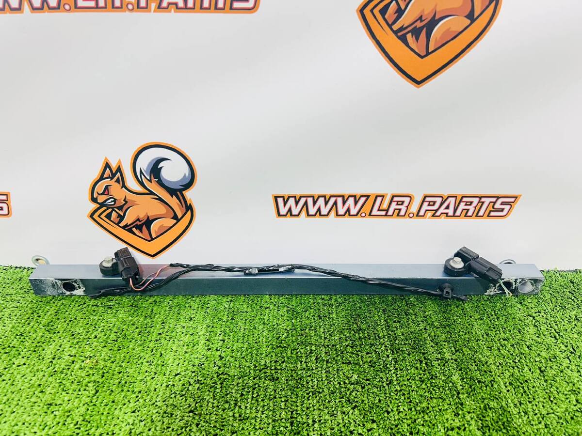 T2R2094 Front bumper reinforcement panel Jaguar F-Type X152 (2014-) Used
