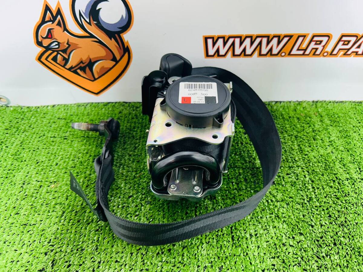 T2R7606PVJ Left seat belt Jaguar F-Type X152 (2014-) Used