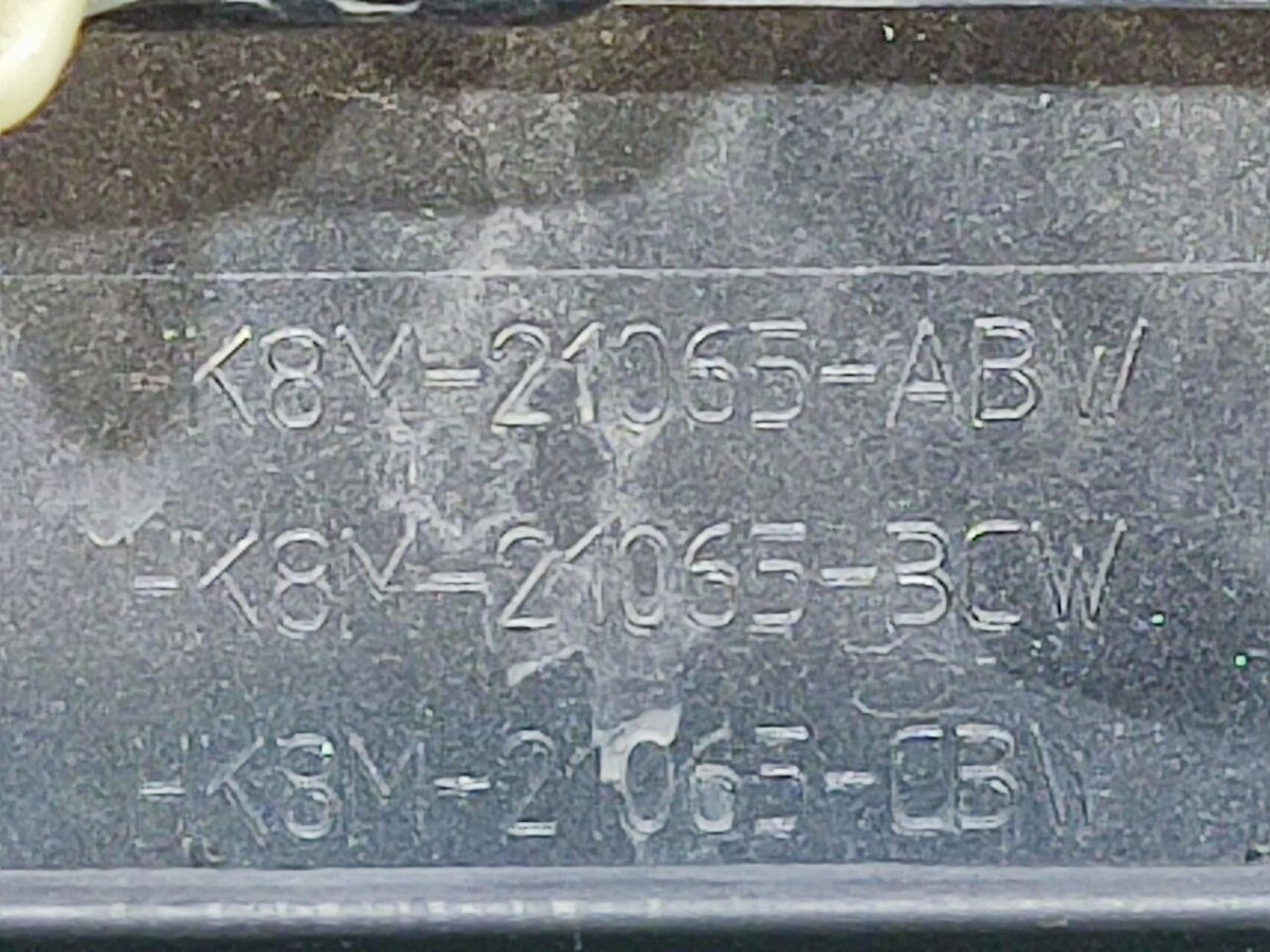 T4A3498LML Front left door molding Jaguar F-Pace X761 (2017-) used