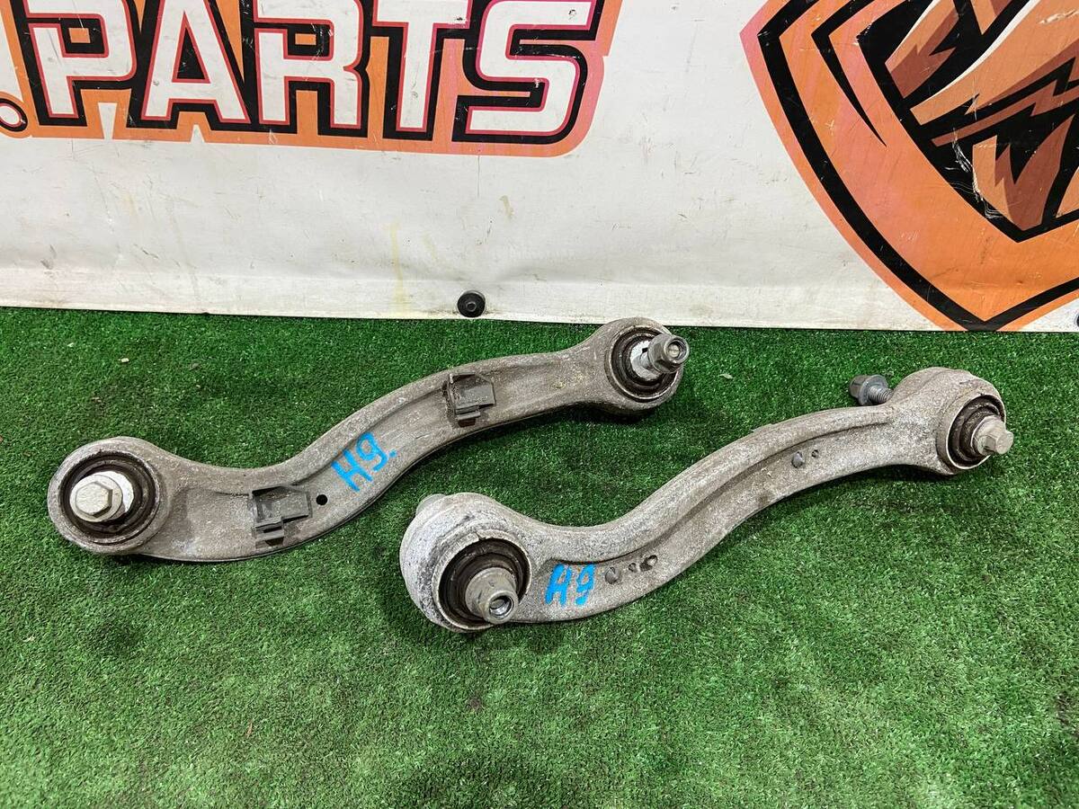 T4A37109 Rear left/right upper lever Jaguar F-Pace X761 (2017-) USED