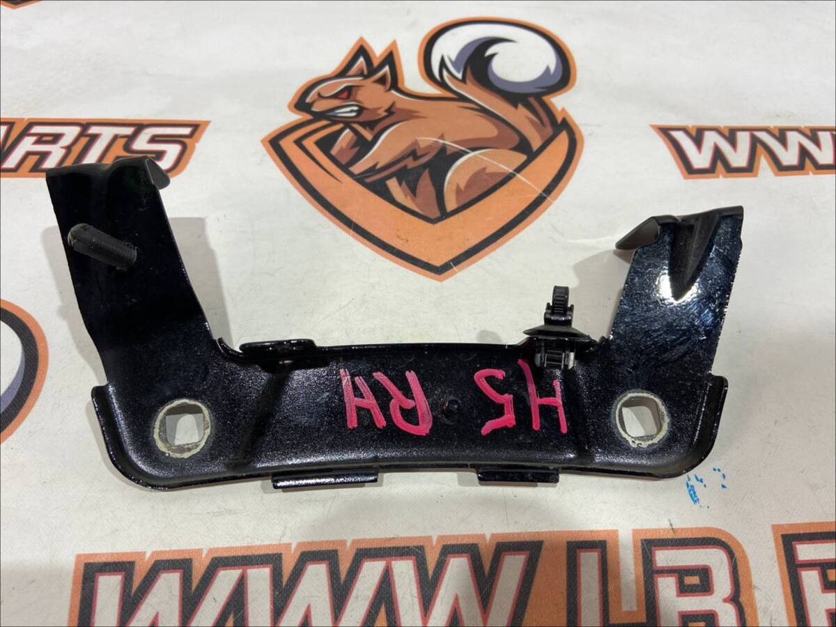 T4K10312 Fender mounting bracket Jaguar I-Pace (2018-) used