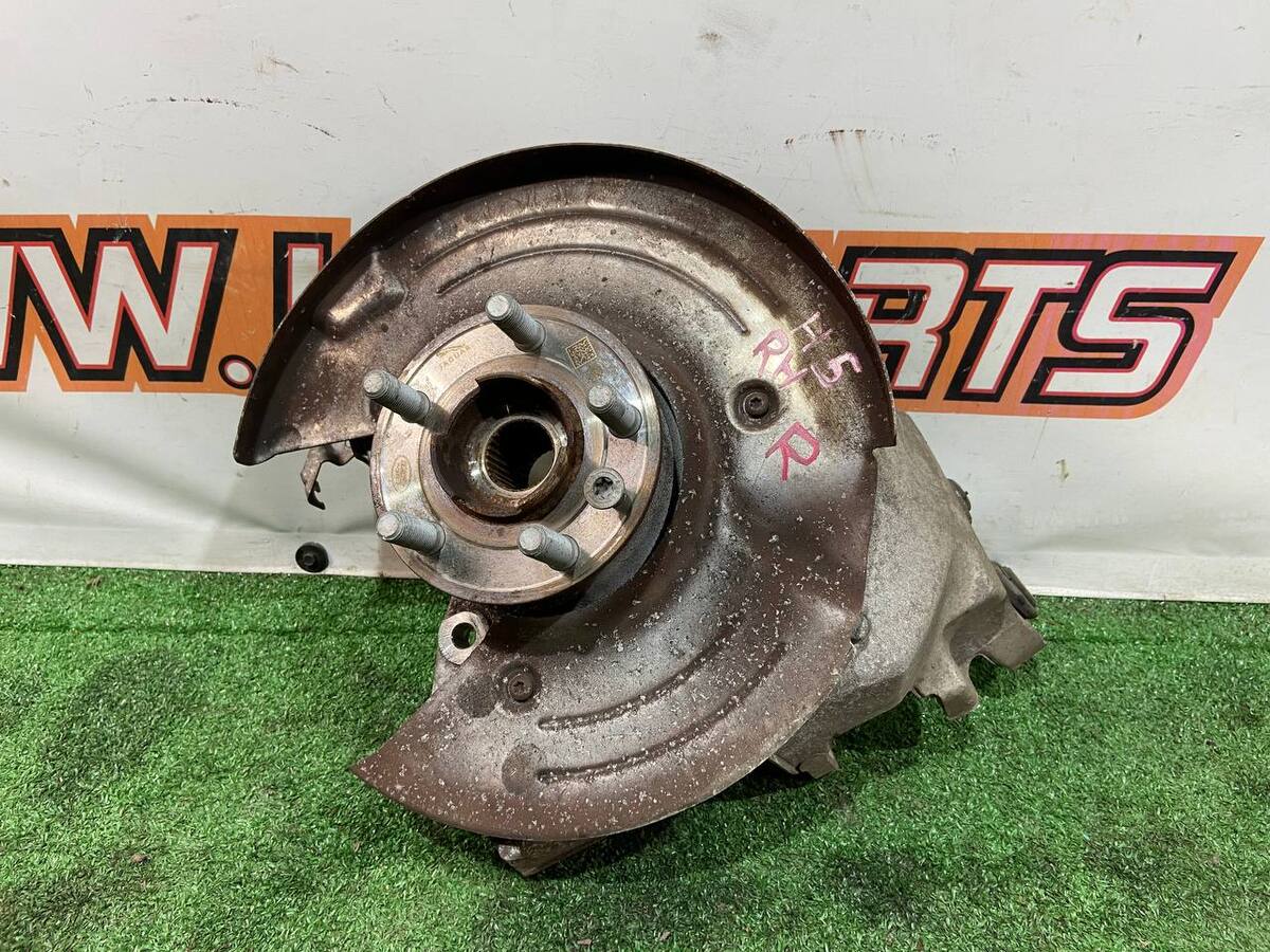 T4K4811 Rear right axle Jaguar I-Pace (2018-) Used