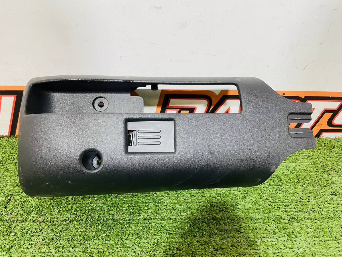 T4K9642 Lower steering column cover Jaguar I-Pace X590 (2018-) Used