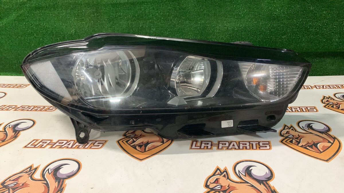 T4N17208 Headlight right halogen Jaguar XE X760 (2015-) used
