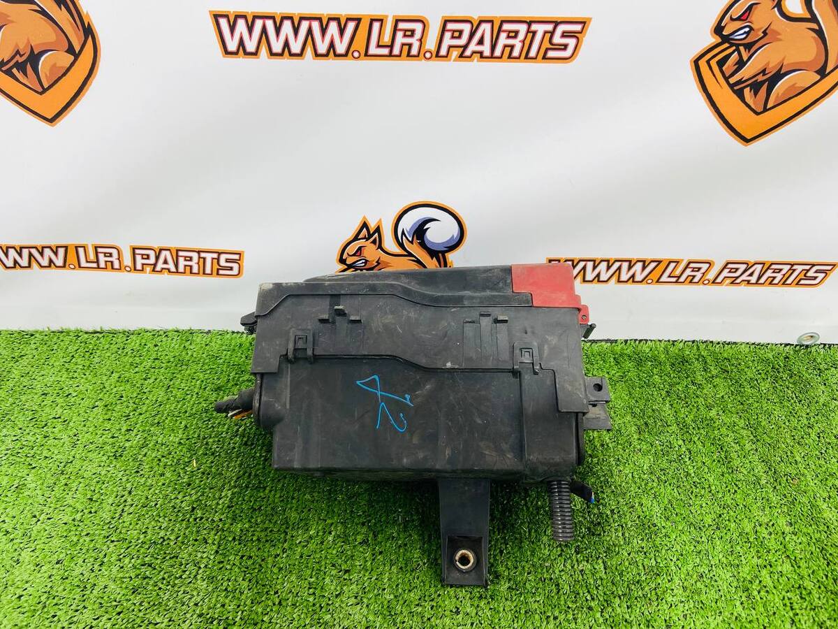 T4N31235 Fuse Box Jaguar XF X260 (2015-) Used